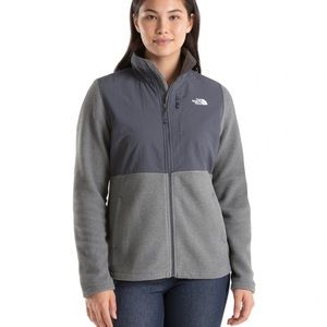The North Face Fleece Zip Up Size XS